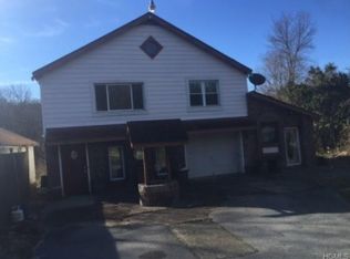 132 Glenmere Homesites Rd, Florida, NY 10921