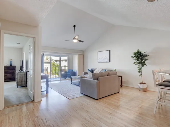 1501 Chesapeake Ave, Naples, FL