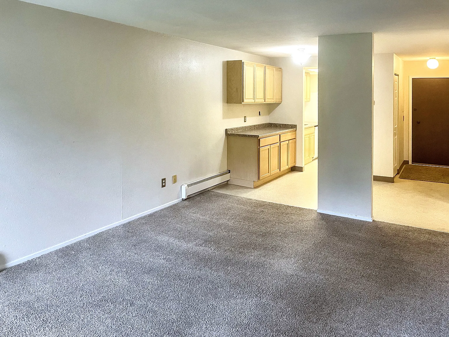 4620 Reka Drive - B2 — Photo 1
