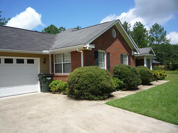2nd image of 127 Highland Ct
