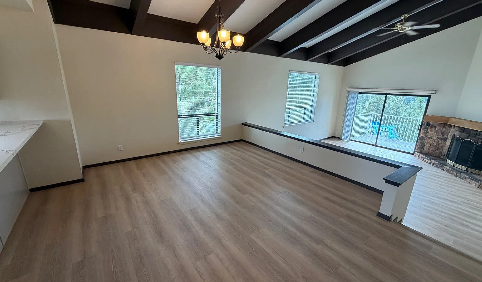 3 bed, 3.0 bath, $3,000 — Photo 4