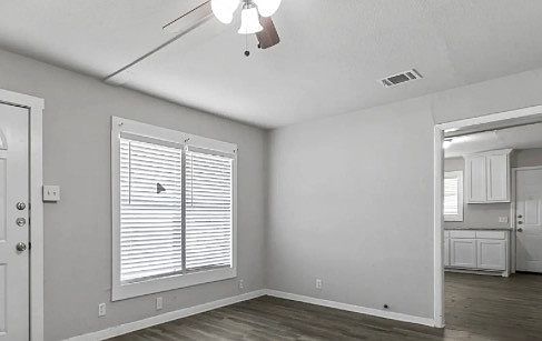 2nd image of 122 Ramsey Ave
