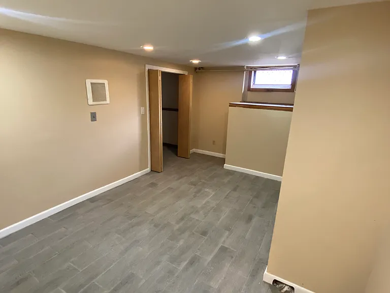 78 Long Meadow Ave — Photo 11