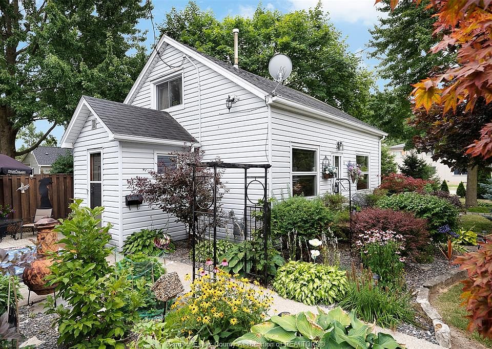 1st image of 58 Laird Ave
