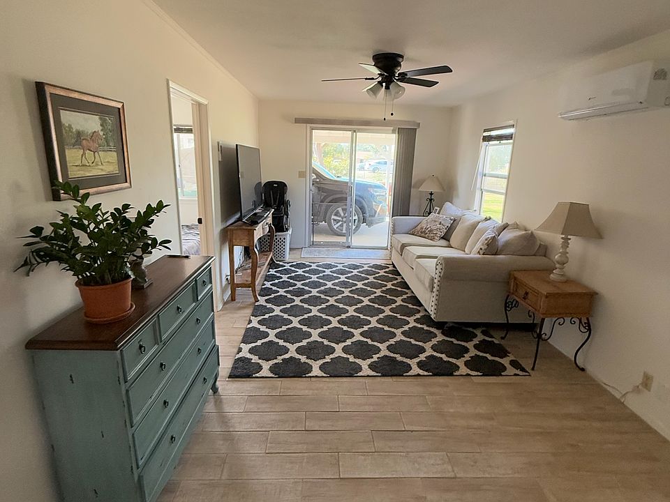 *Furnishings not included (living room)
