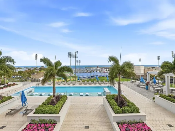 301 1st St S #802, Saint Petersburg, FL 33701