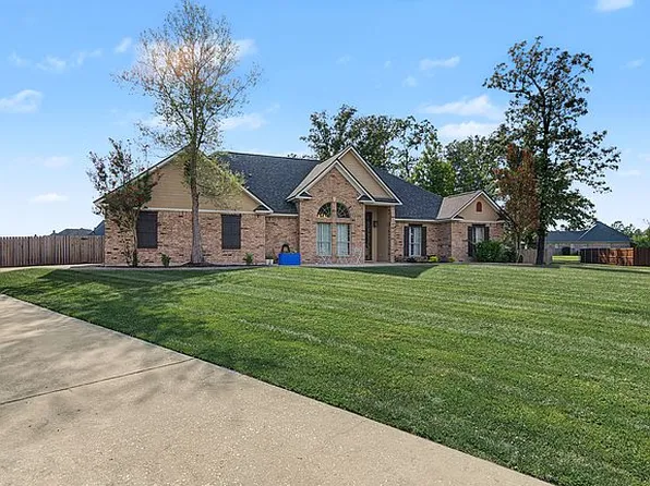 214 Cornerstone Blvd, Haughton, LA 71037