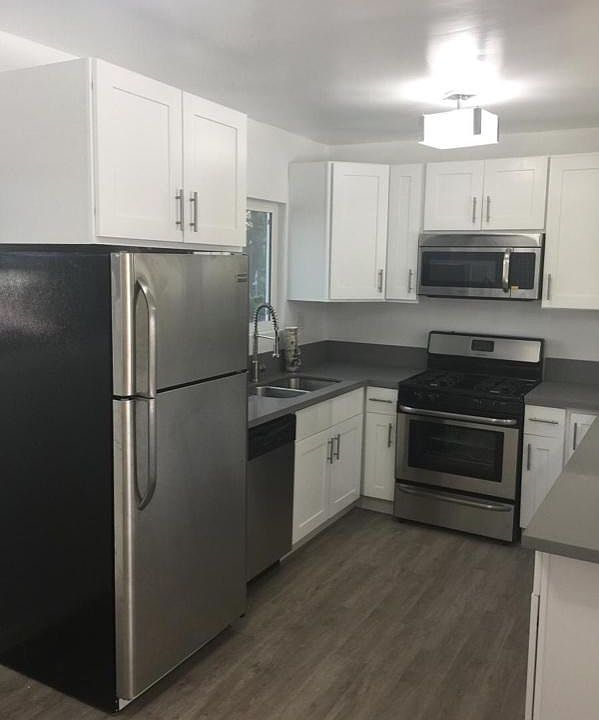 1st image of 7511 Lexington Ave APT 4