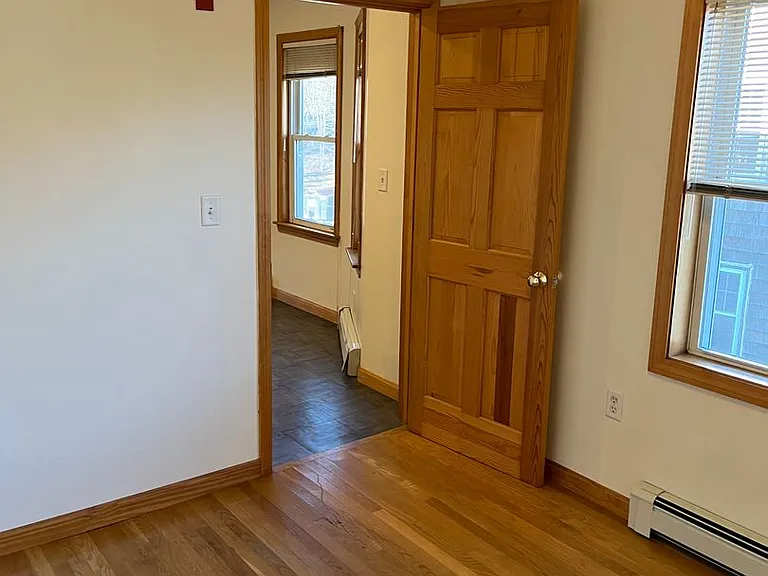 998 Washington St #3 — Photo 7