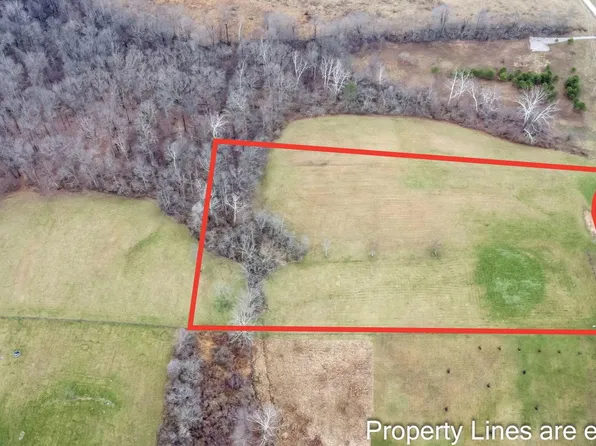 20000 Kalklosch Rd, Logan, OH 43138