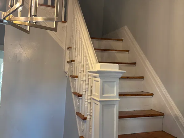 730 Southern Ave, Mount Washington, PA 15211