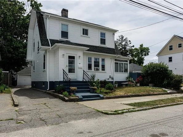 146 Garden St, Cranston, RI 02910