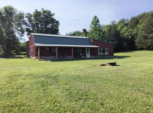 201 Barrett Hollow Ln, Gainesville, MO 65655