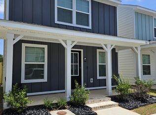 118 Coral Breeze Dr, Biloxi, MS 39531