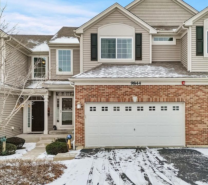 1st image of 9844 Cummings St #9844