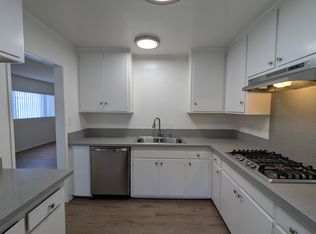 135 N Hayworth Ave APT 205, Los Angeles, CA 90048