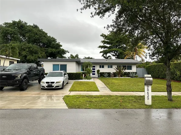 20625 Jacaranda Rd, Cutler Bay, FL 33189