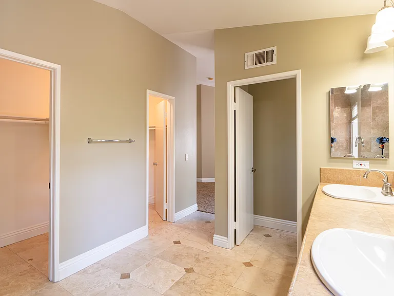 8704 E Wiley Way — Photo 21