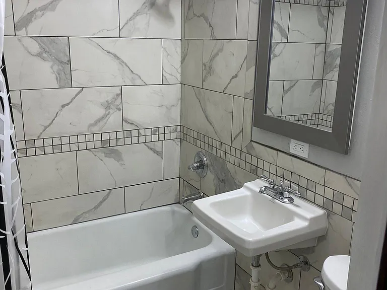 1229 Sherry Ln — Photo 3