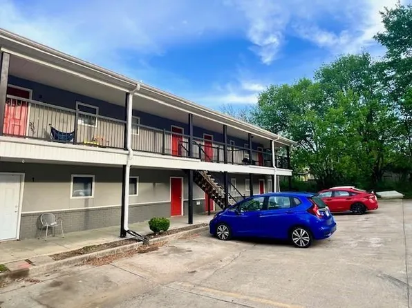 364 E 7th St APT 2, Fayetteville, AR 72701