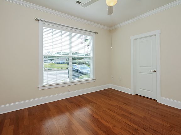 4th image of 41 Highland Forest Cir Unit 1