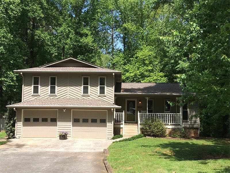1st image of 607 Wellington Ct