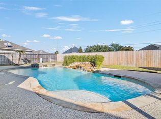 11302 Wooded Creek Ln, Cypress, TX 77433