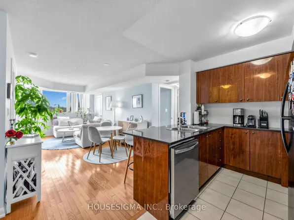 5793 Yonge St, Toronto, ON