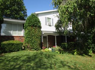 22 Village Rd, Lehighton, PA 18235