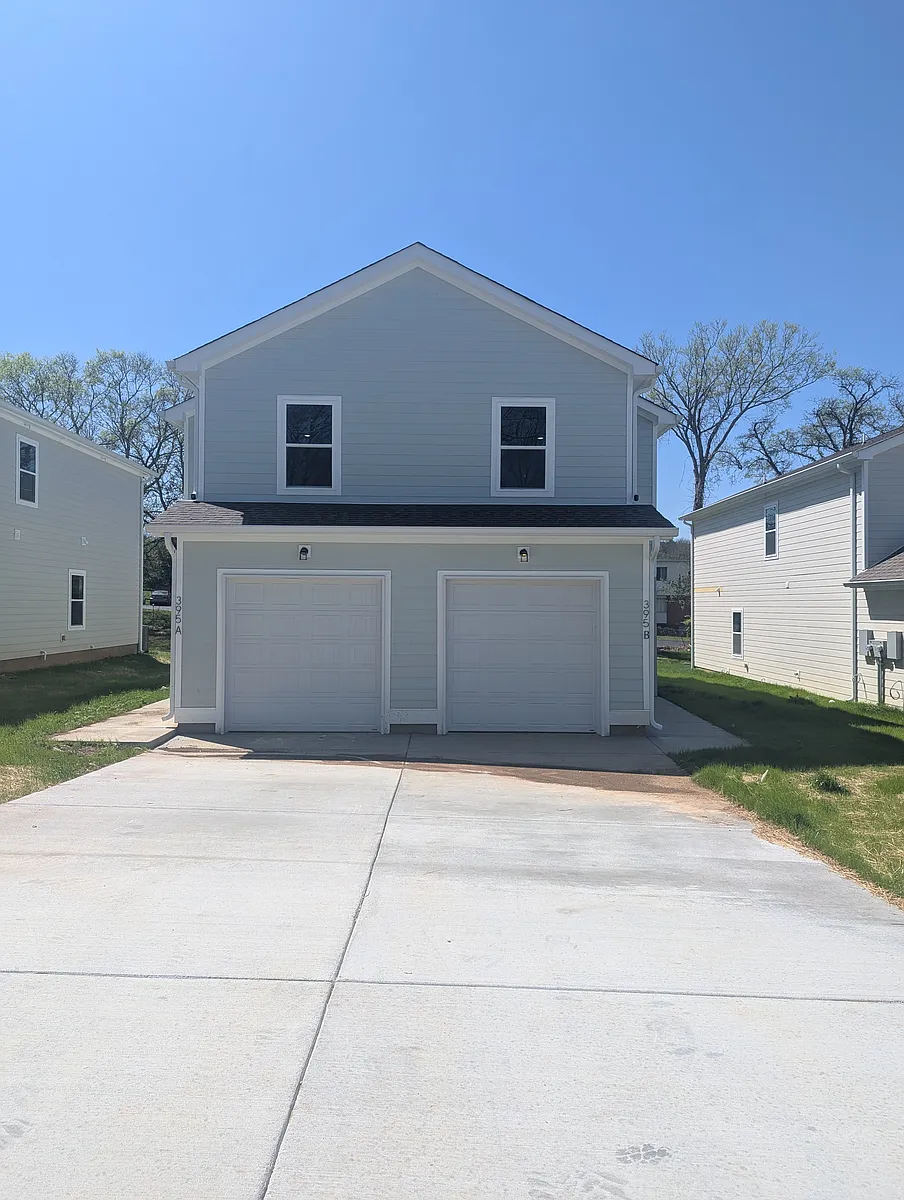 Building Photo - 395 Armstrong St #B