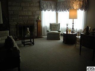 3rd image of 1021 Gaiser Dr