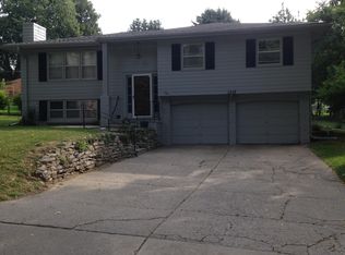 1319 S 165th St, Omaha, NE 68130