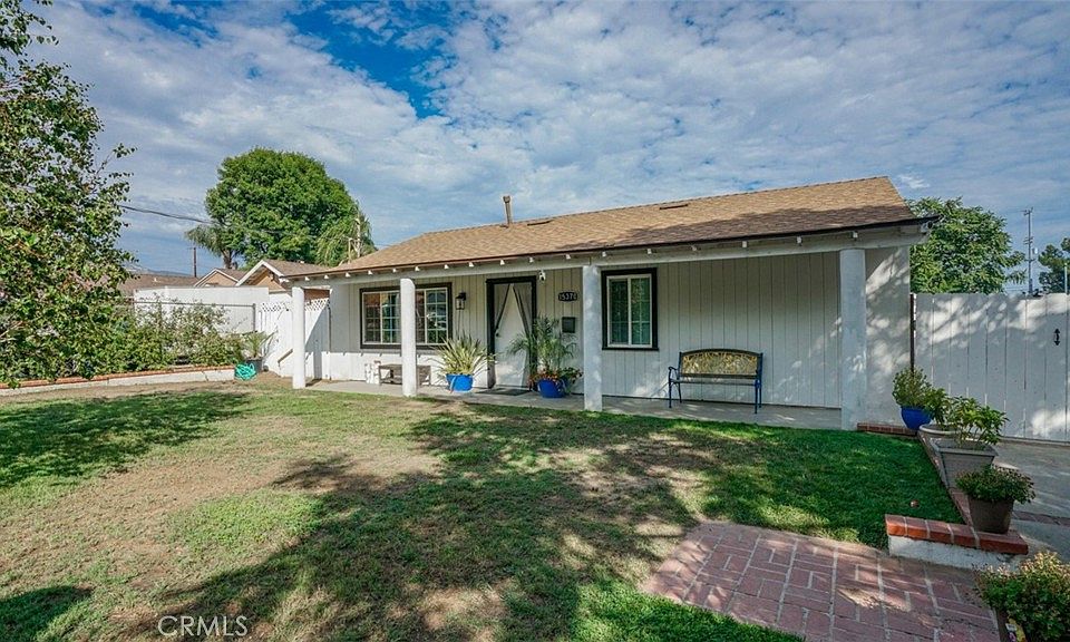 1st image of 15370 Kadota St