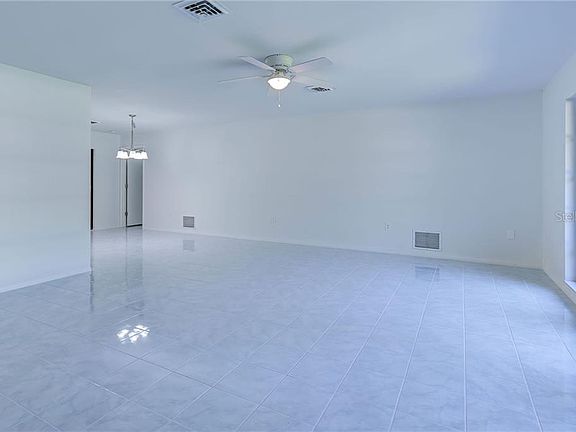 4th image of 635 Kilbourne Ave