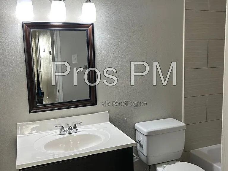 Monarch Place — Photo 40