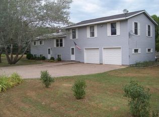 2577 River Rd, Junction City, WI 54443