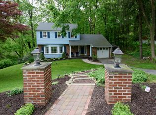 438 Devon Dr, Exton, PA 19341