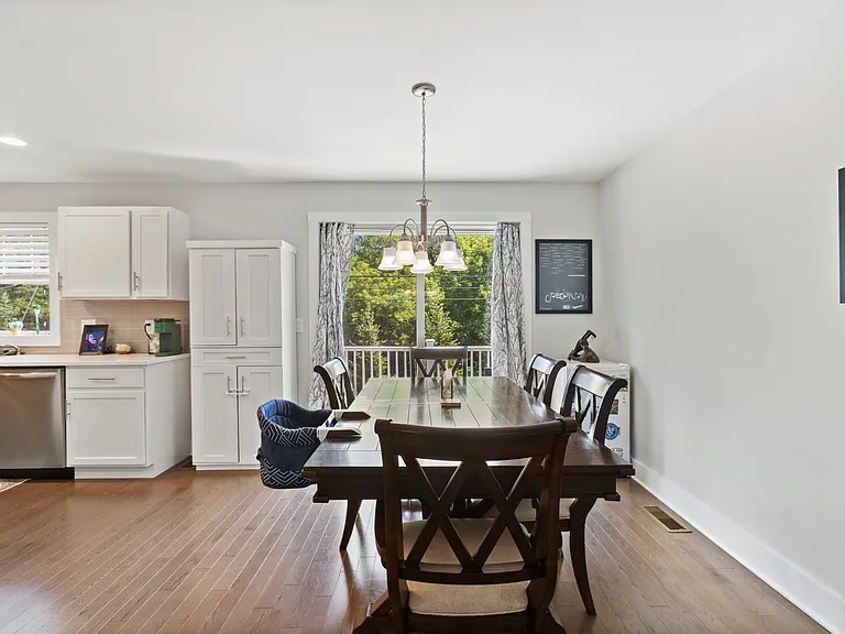 110 Berwick Ave #110 — Photo 7