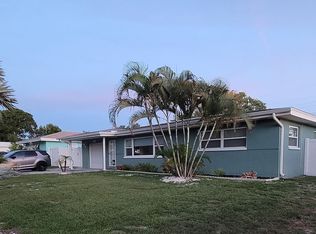 13864 Bermuda Dr, Seminole, FL 33776