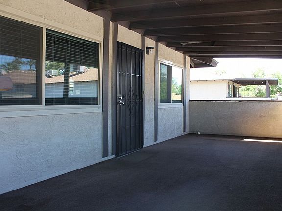 4th image of 2937 Klinger Cir #4