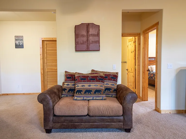 731 Wampum Ln — Photo 14
