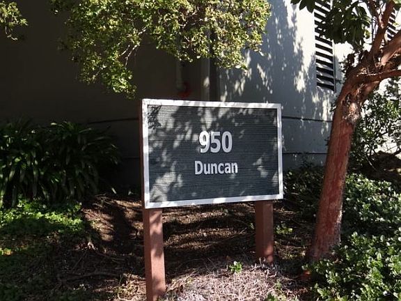 950 Duncan