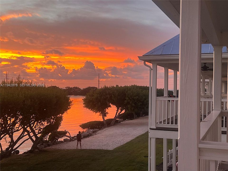 1st image of 5017 Sunset Village Dr