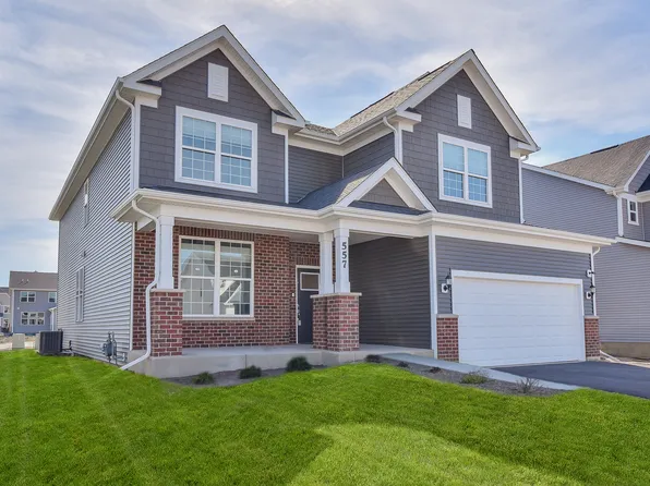 557 Golden Star Dr, Bolingbrook, IL 60490
