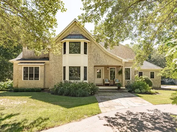 347 Tremont St, Duxbury, MA 02332