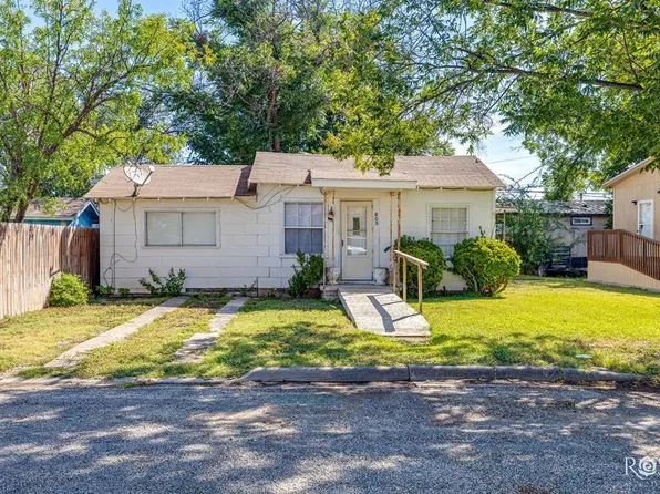 805 Mesquite Ave, Sonora, TX 76950