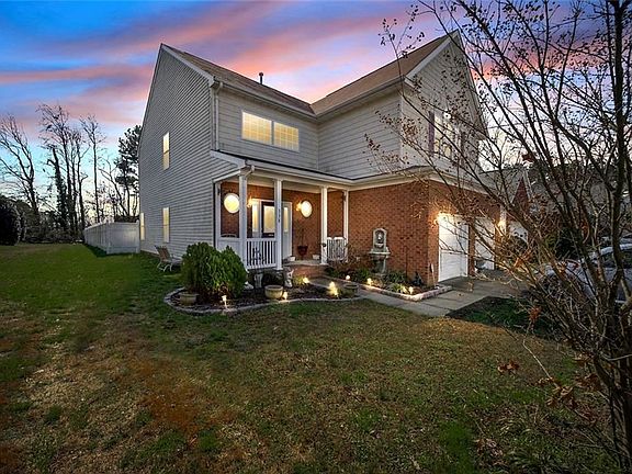 4th image of 338 Bexley Park Way
