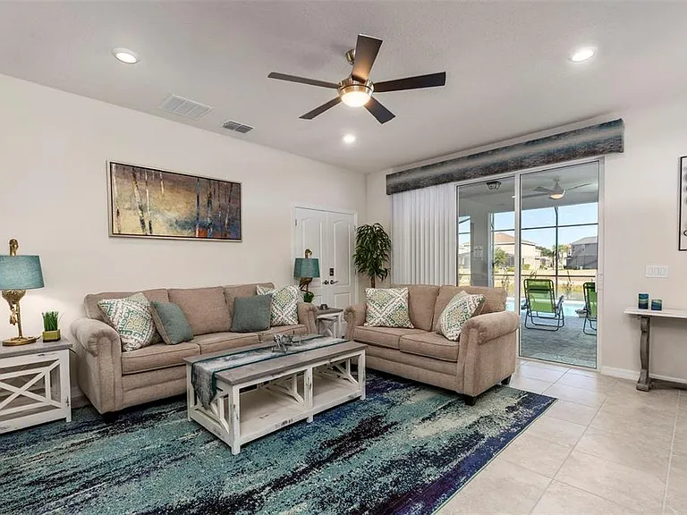7195 Oakmoss Loop — Photo 2