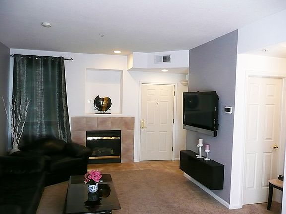 3rd image of 3157 Regency Ave