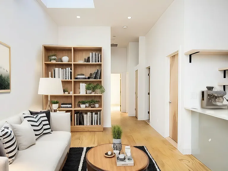 469 Rogers Ave #2 — Photo 8